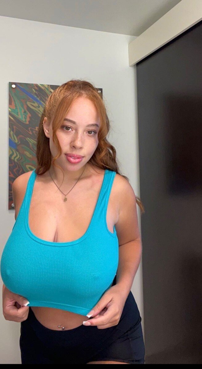 Rivka (@rivka), OnlyFans creator