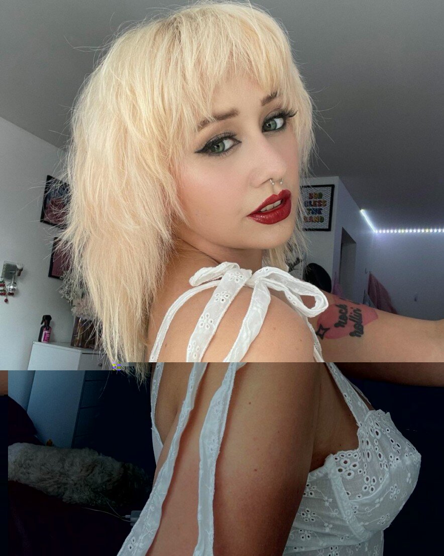 Rocknrollinbitch (@rocknrollinbitch), OnlyFans creator