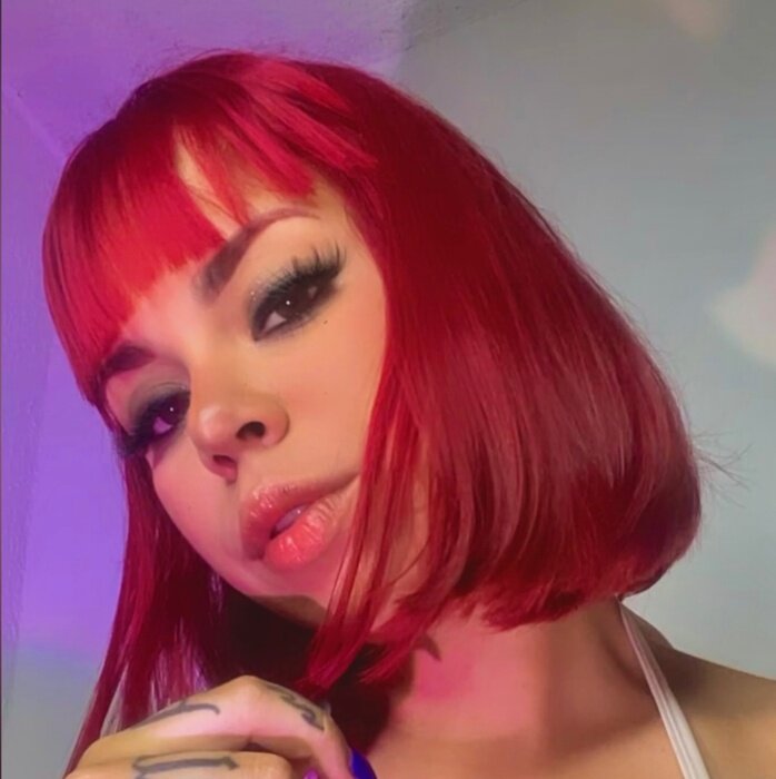 Rojitasofixial (@rojitasofixial), OnlyFans creator