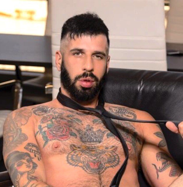 Romeodavisxl (@romeodavisxl), OnlyFans creator