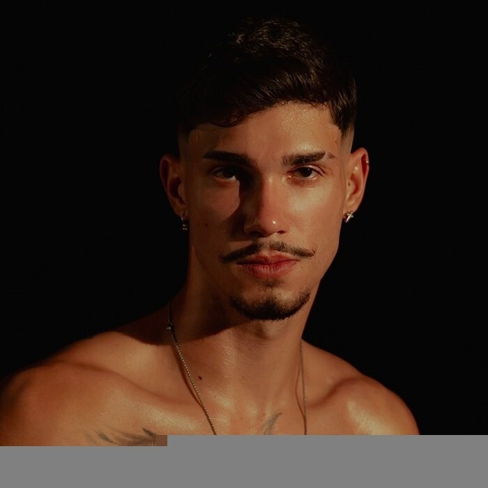 Ronneyrebelle (@ronneyrebelle), OnlyFans creator