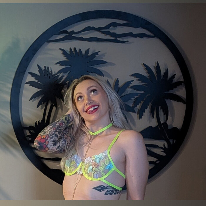 Ropekittenn (@ropekittenn), OnlyFans creator