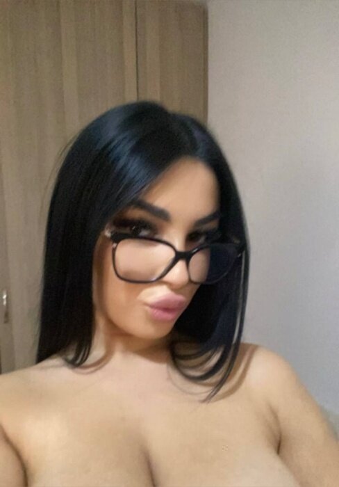 Rosaliabunny (@rosaliabunny), OnlyFans creator