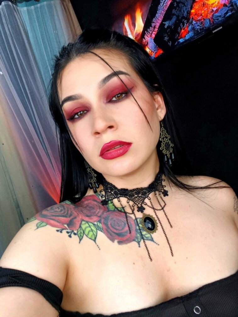 Roseaddamss (@rose_addamss), OnlyFans creator
