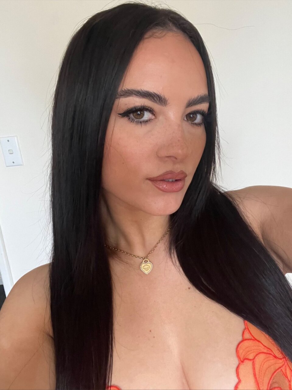 Rosedavisx (@rosedavisx), OnlyFans creator