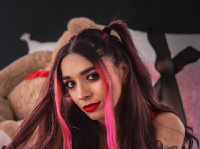 Roseinfinityy (@roseinfinityy), OnlyFans creator