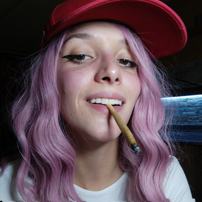 Rosemaryjaneee (@rosemary_janeee), OnlyFans creator