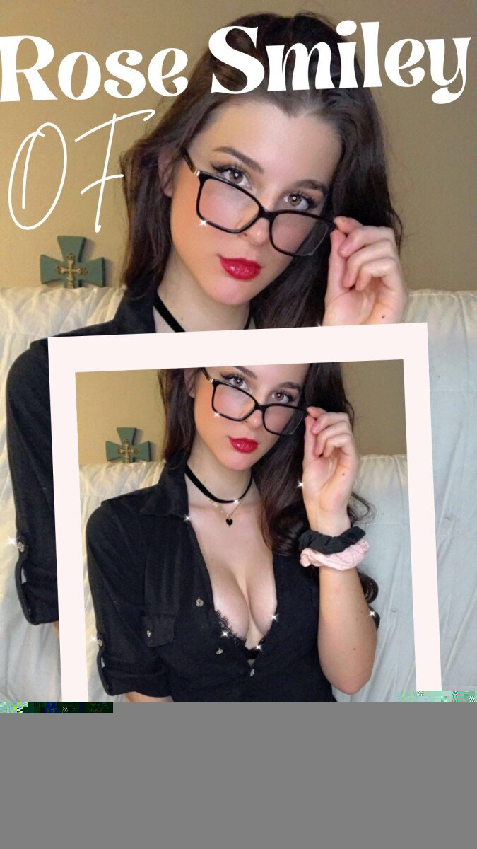 Rosesmiley (@rosesmiley), OnlyFans creator