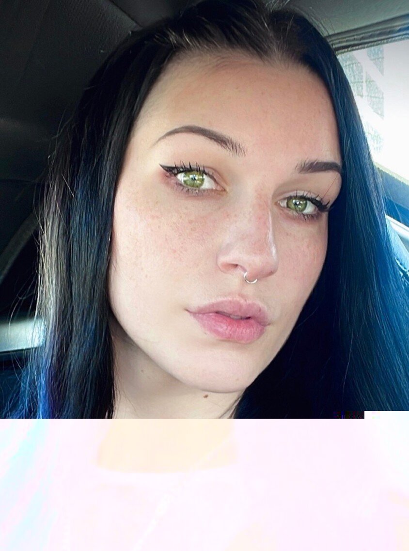 Rosethethicc (@rosethethicc), OnlyFans creator