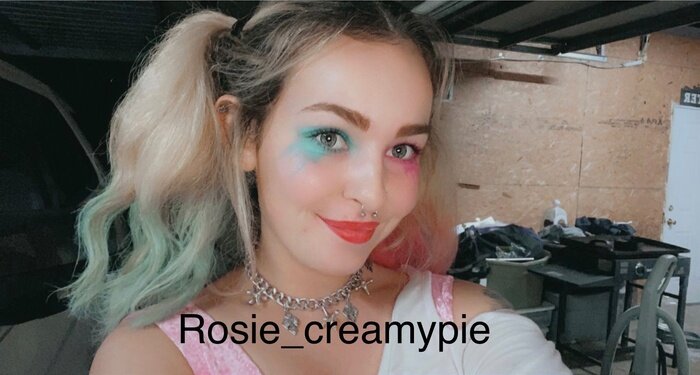 Rosiecreamypie (@rosie_creamypie), OnlyFans creator