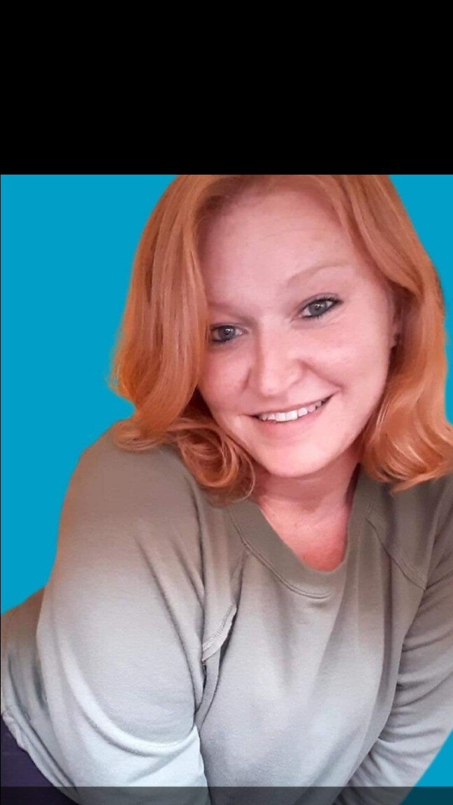 Rosiered22 (@rosiered22), OnlyFans creator