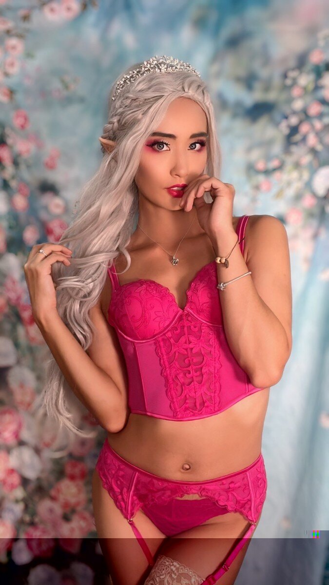 Rosiesapothecary (@rosiesapothecary), OnlyFans creator