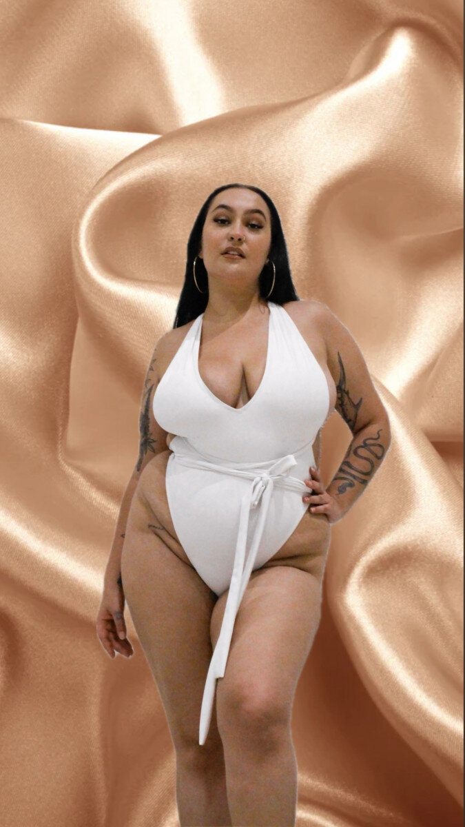 Rosinaluxx (@rosinaluxx), OnlyFans creator