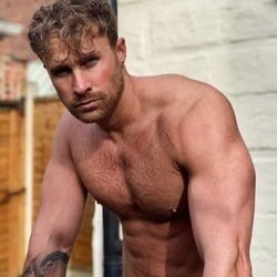 Rossilinofree (@rossilino-free), OnlyFans creator