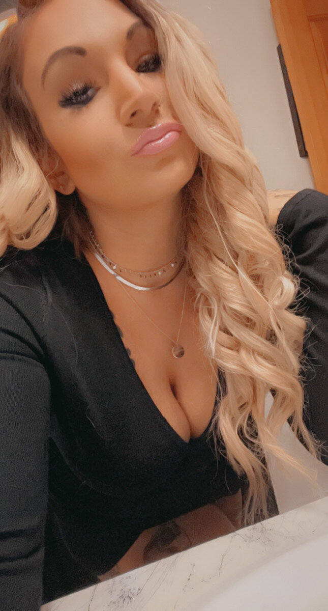 Roxannerye (@roxannerye), OnlyFans creator