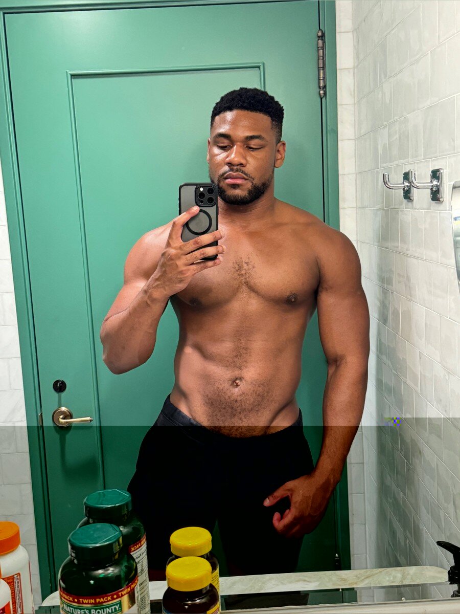 Roxascaelum (@roxas_caelum), OnlyFans creator