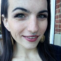Roxiheart (@roxi_heart), OnlyFans creator