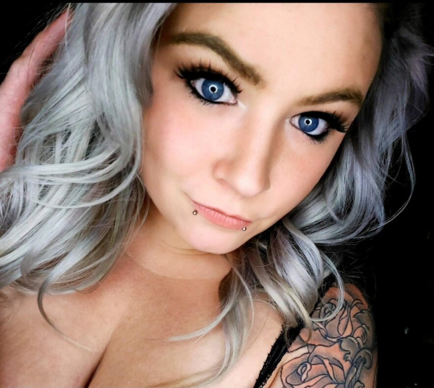 Roxyheat (@roxyheat), OnlyFans creator