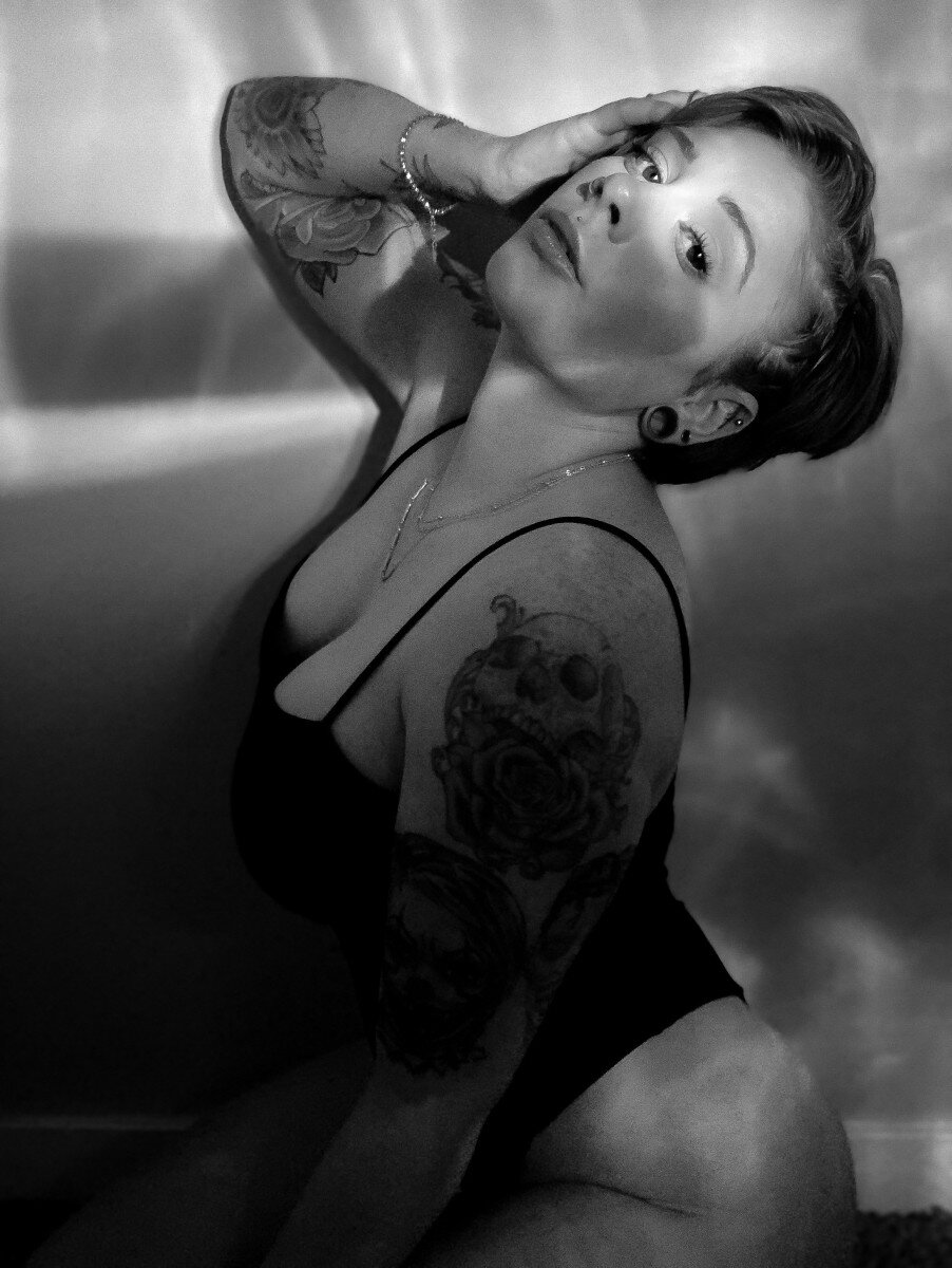 Roxy (@roxyyred19), OnlyFans creator