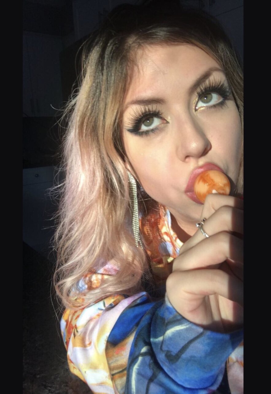 Roxyyybabyyy (@roxyyybabyyy), OnlyFans creator