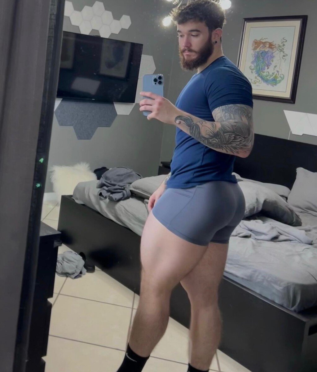 Rrxivi (@rrxivi), OnlyFans creator