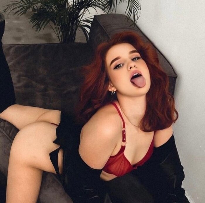 Rubyfoxie (@ruby_foxie), OnlyFans creator