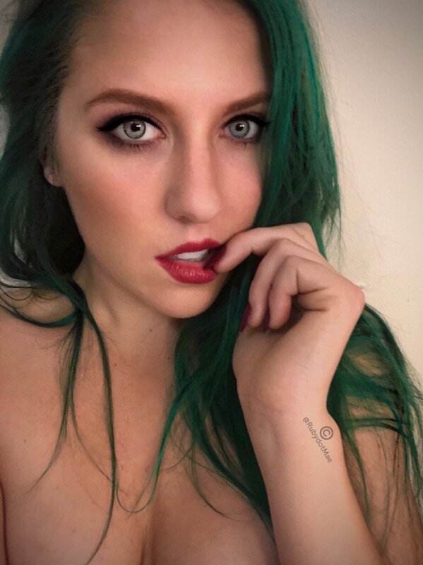 Rubydotmae (@rubydotmae), OnlyFans creator