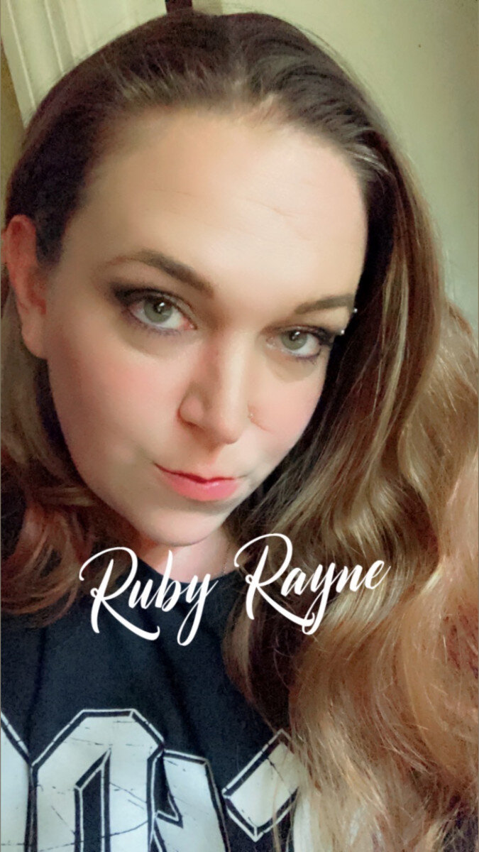 Rubyrayne2017 (@rubyrayne2017), OnlyFans creator
