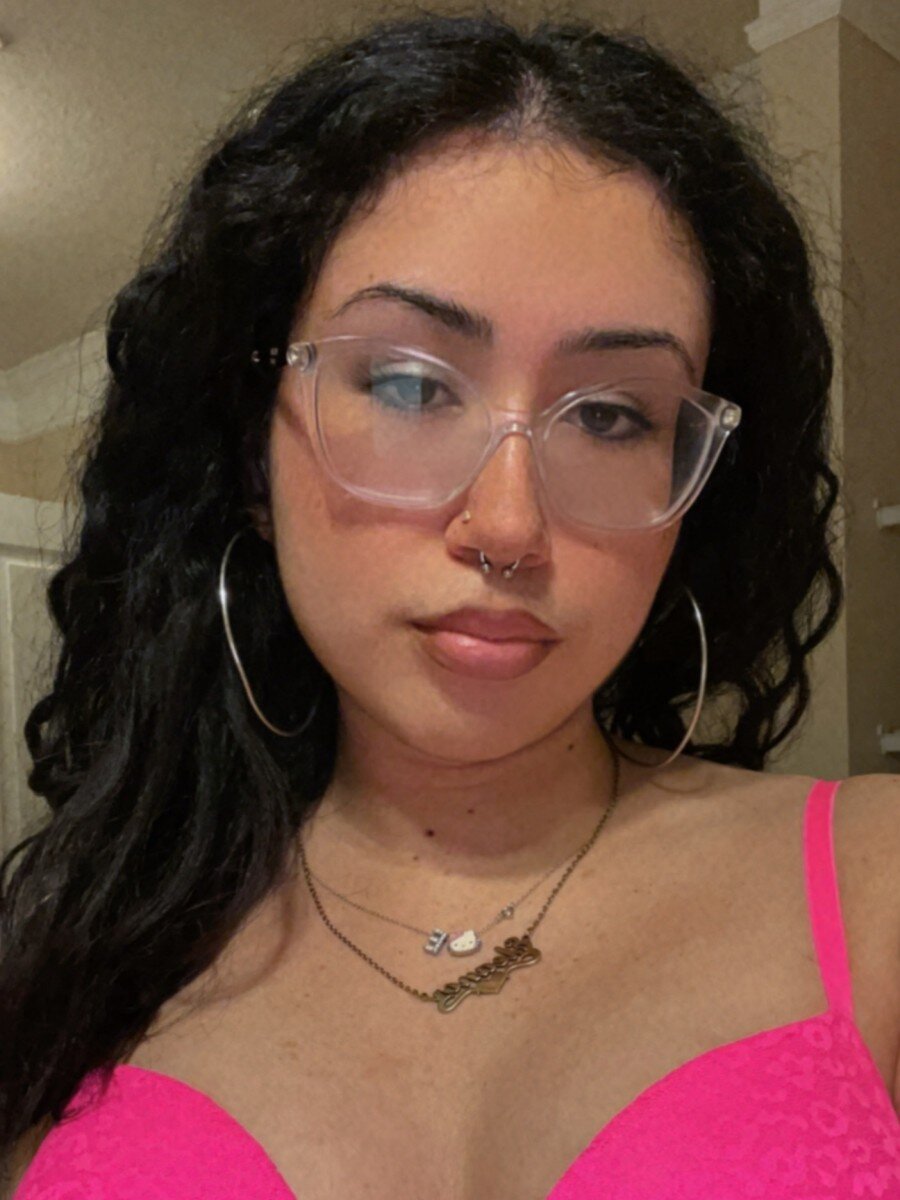 Rubyreina2 (@rubyreina2), OnlyFans creator