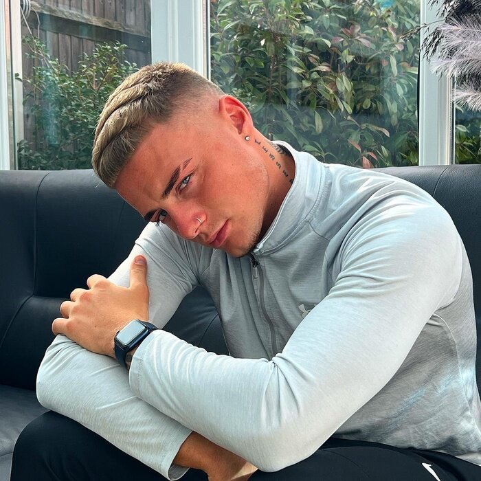 Ryansnellings (@ryansnellings), OnlyFans creator