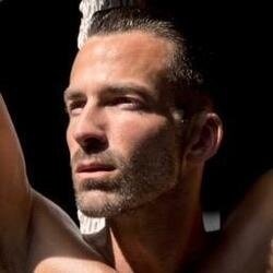 Ryyoungofficial (@ryyoungofficial), OnlyFans creator
