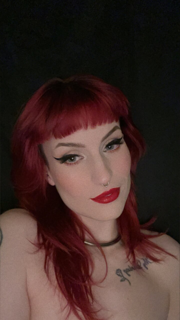 Stevie (@s.nail), OnlyFans creator