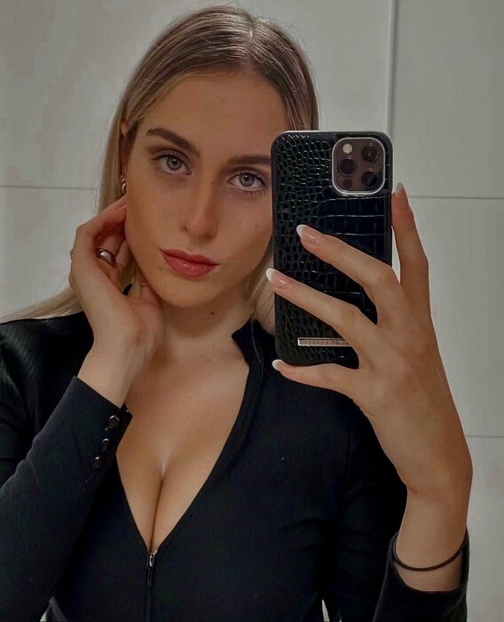 Sabbre (@sabbre), OnlyFans creator