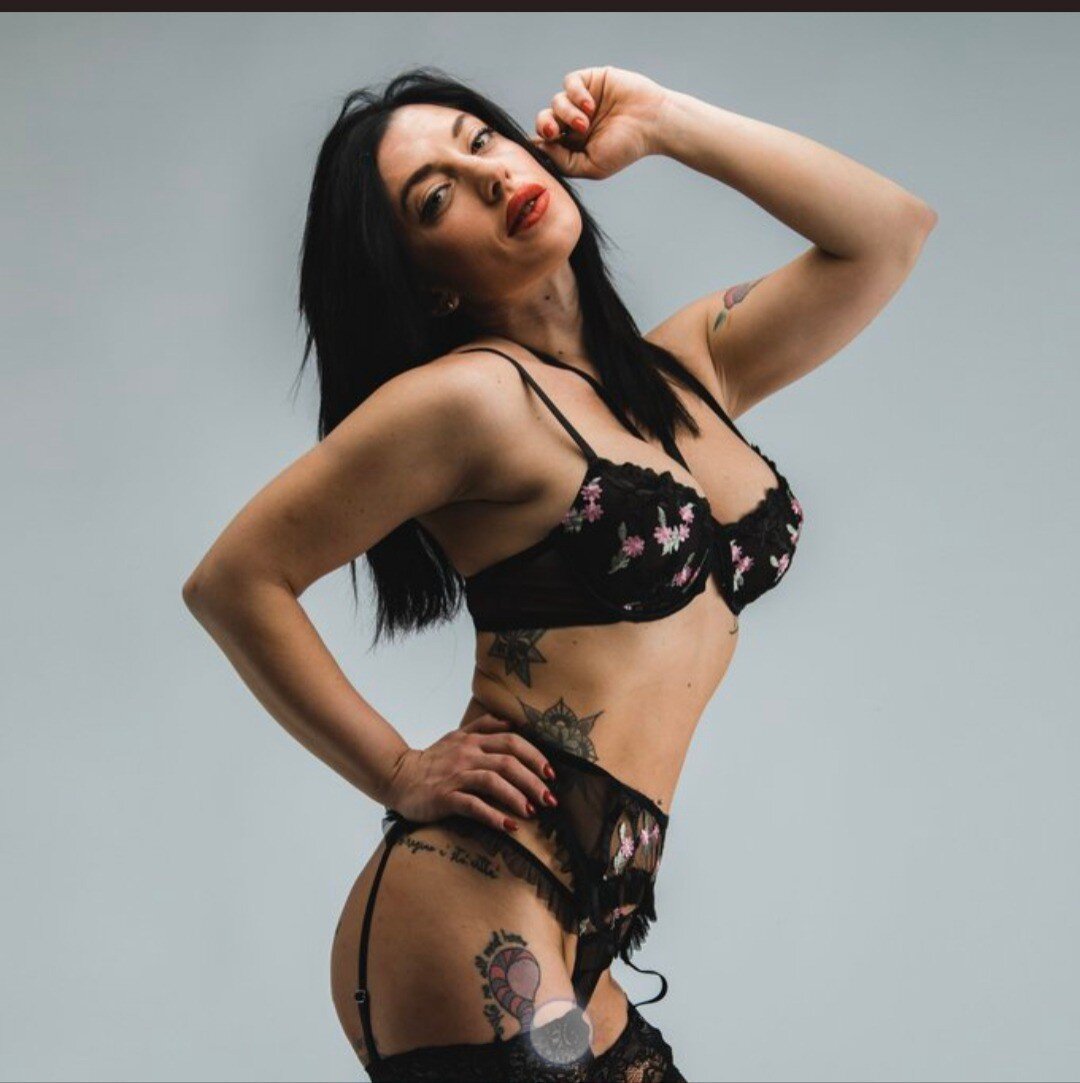 Sabrinaice (@sabrinaice), OnlyFans creator