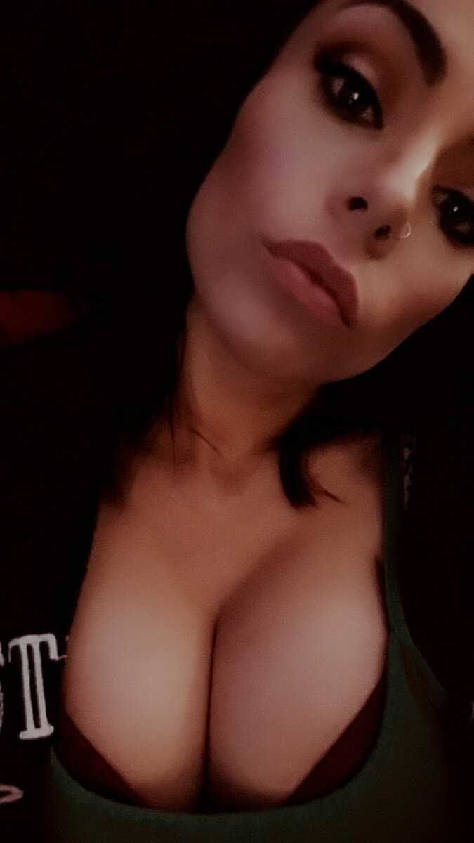 sadara13 (@sadara13), OnlyFans creator