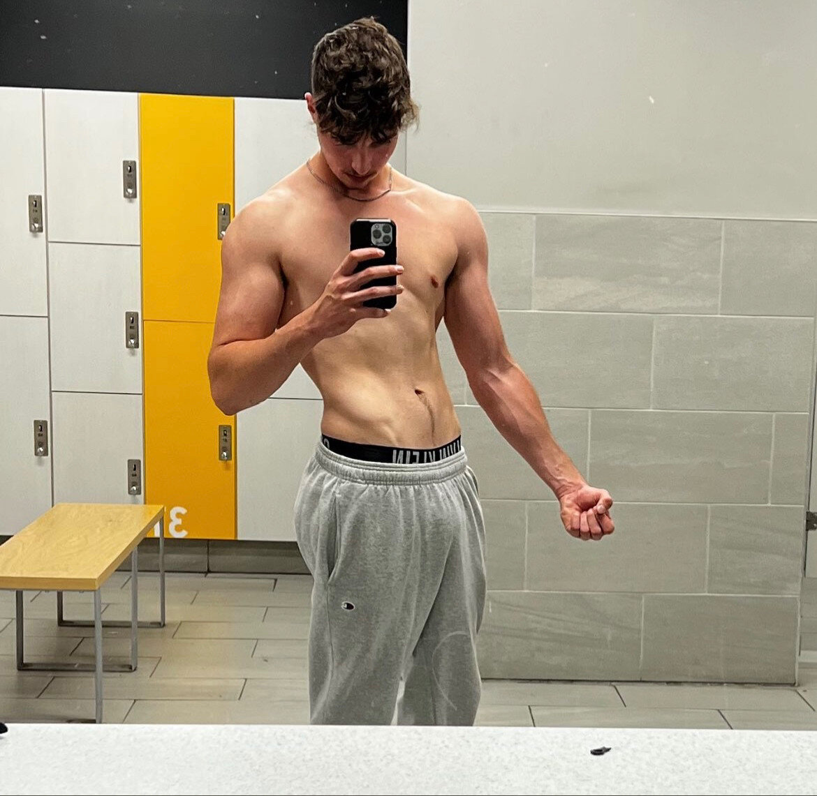 Sadboycnd (@sadboycnd), OnlyFans creator