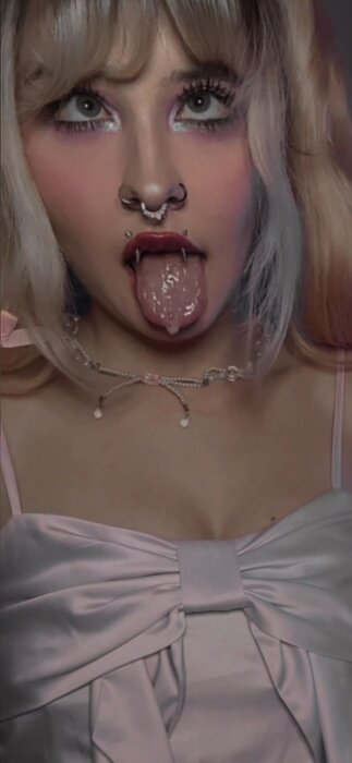 Sadp1nk (@sadp1nk), OnlyFans creator