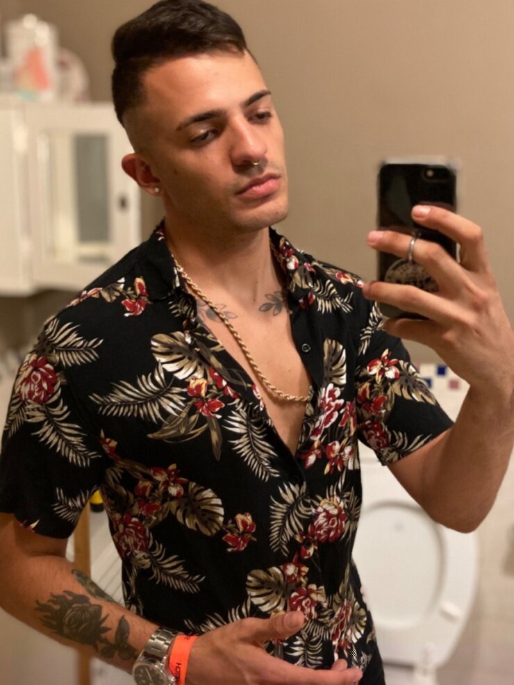 Saintluxxxo (@saintluxxxo), OnlyFans creator