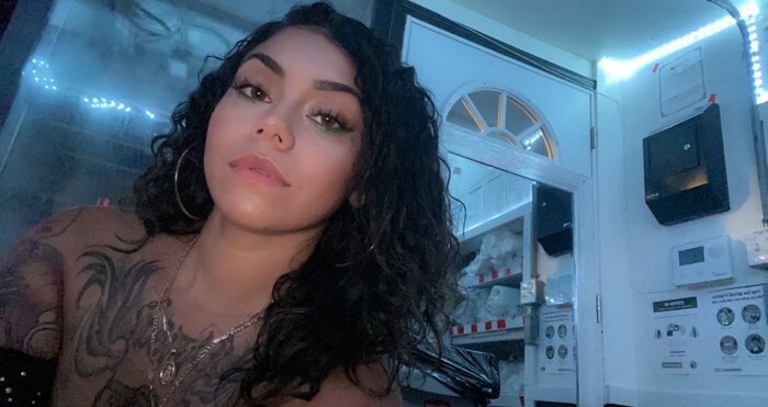 Saltysweetsabrina (@saltysweetsabrina_), OnlyFans creator