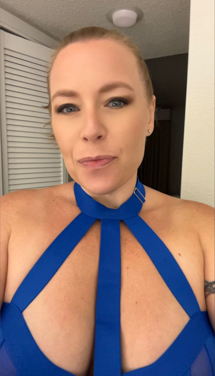 Samanthacoxxx1 (@samantha_coxxx1), OnlyFans creator
