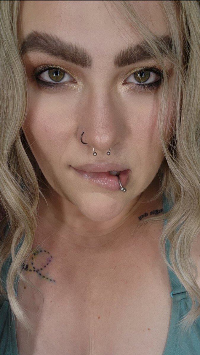 Samlikewhoasays (@samlikewhoasays), OnlyFans creator