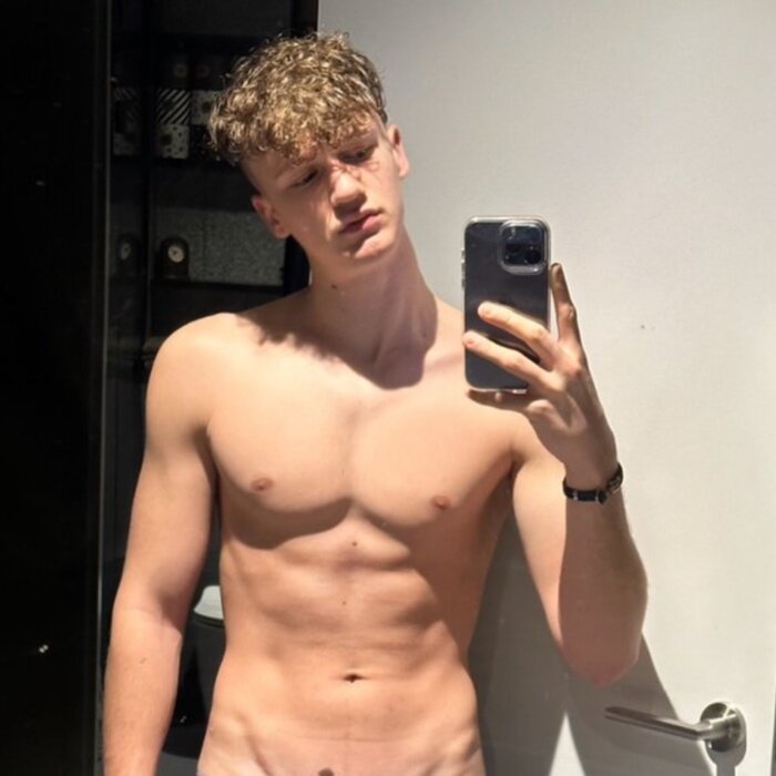 Sam (@samosfree), OnlyFans creator