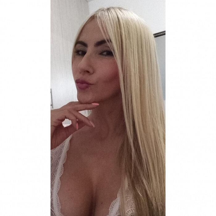 Sandrabecan (@sandrabecan), OnlyFans creator