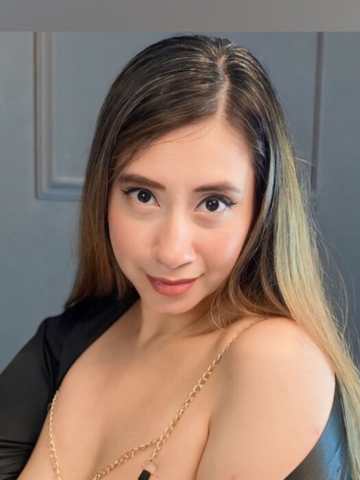Sandymoonof (@sandymoonof), OnlyFans creator