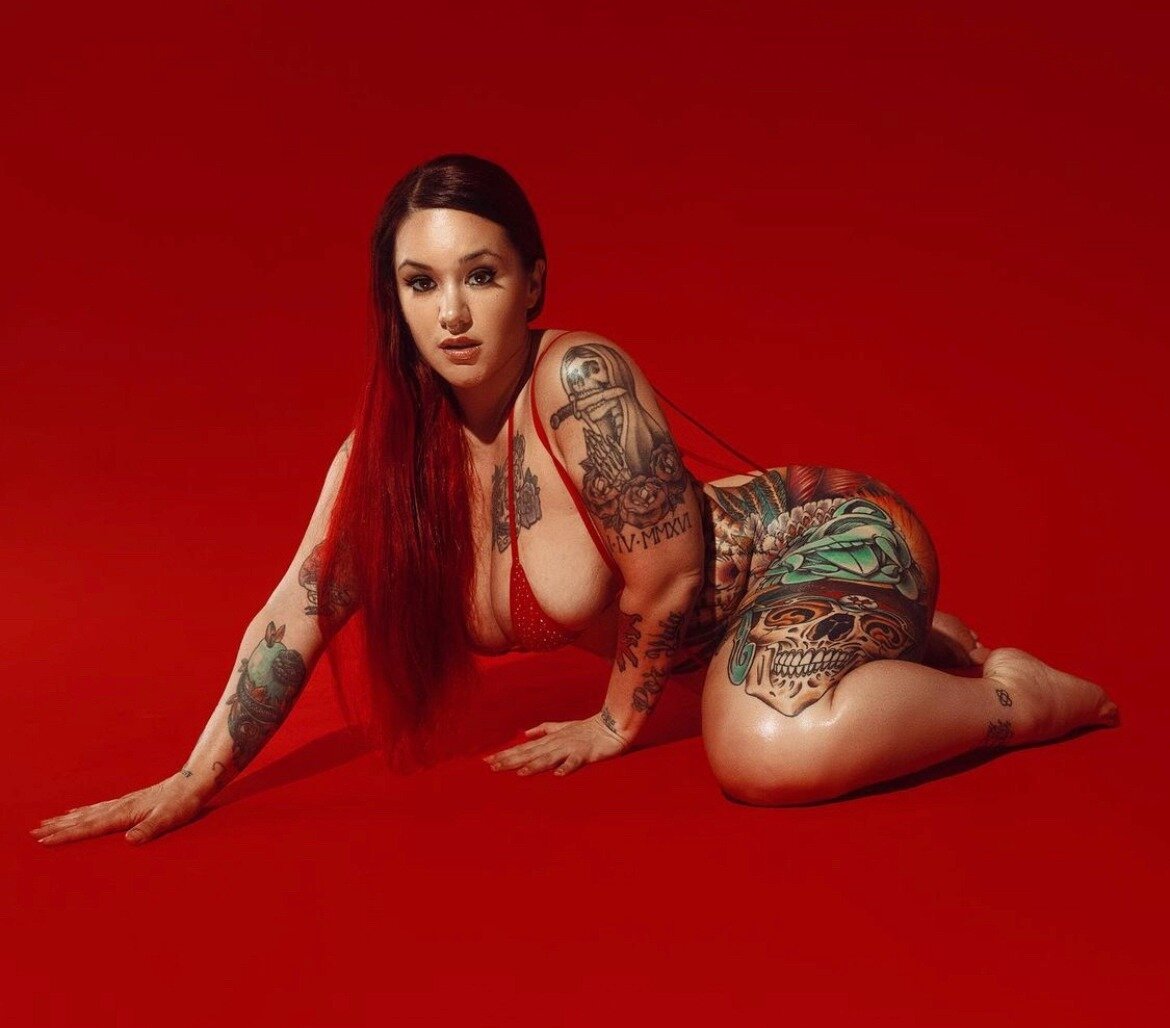 Santanared (@santanared), OnlyFans creator