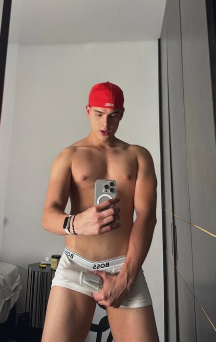 Santiagobautista (@santiagobautista), OnlyFans creator