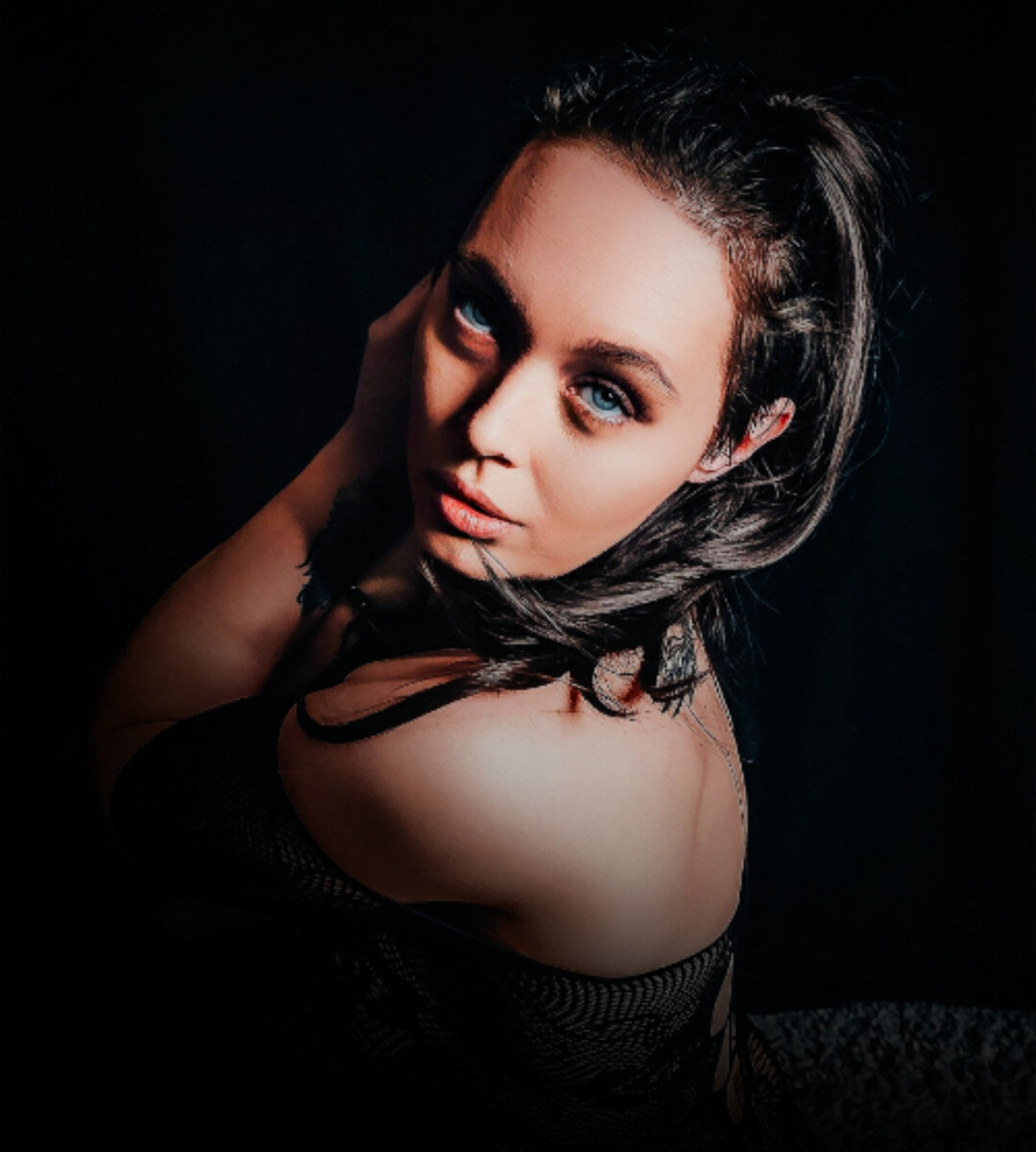 Sanuradutchie (@sanura_dutchie), OnlyFans creator