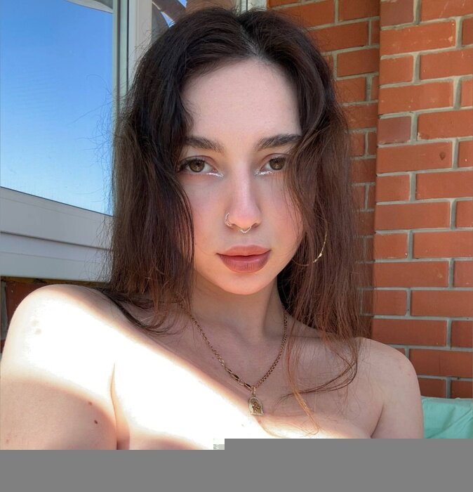 Sara (@sara_jonas), OnlyFans creator