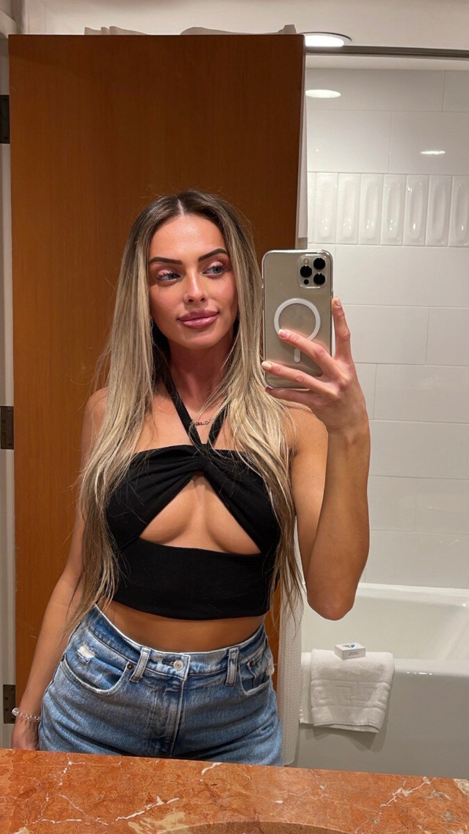 Saraaldridge (@saraaldridge), OnlyFans creator