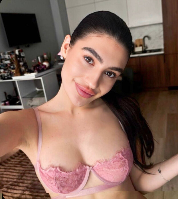 Sarahblossom (@sarah_blossom), OnlyFans creator